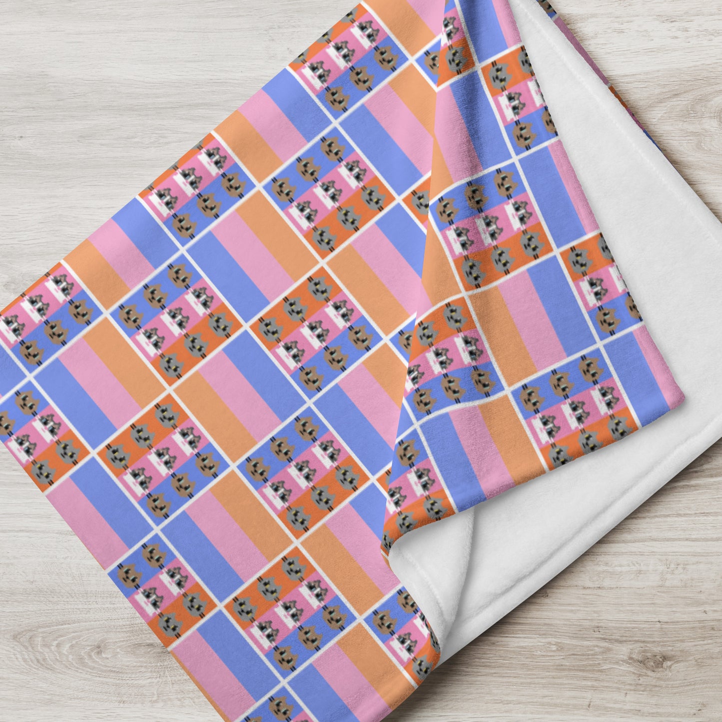 Kawaii Cat : Japanese Design 3cats Throw Blanket